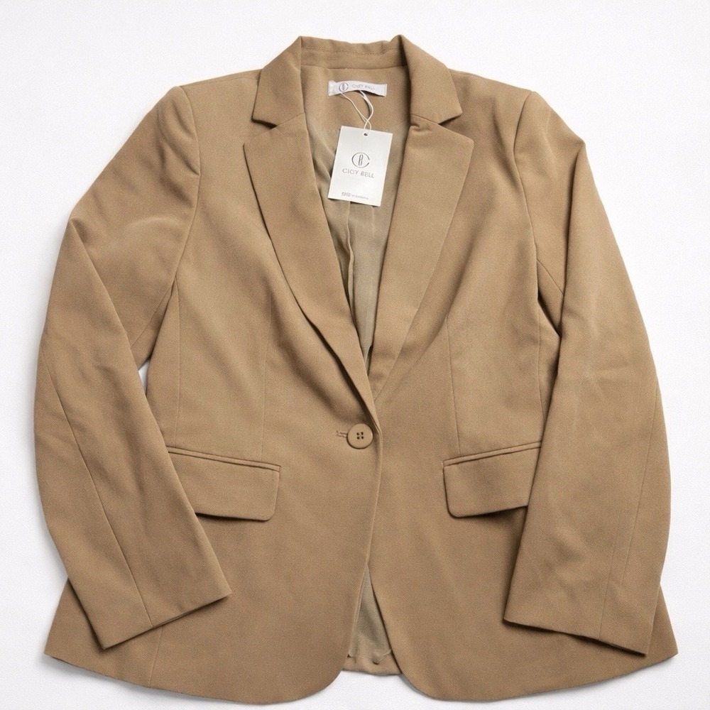 Cicy Bell Womens M Long Sleeve 1 Button Blazer Tan Minimalist Corporate preppy